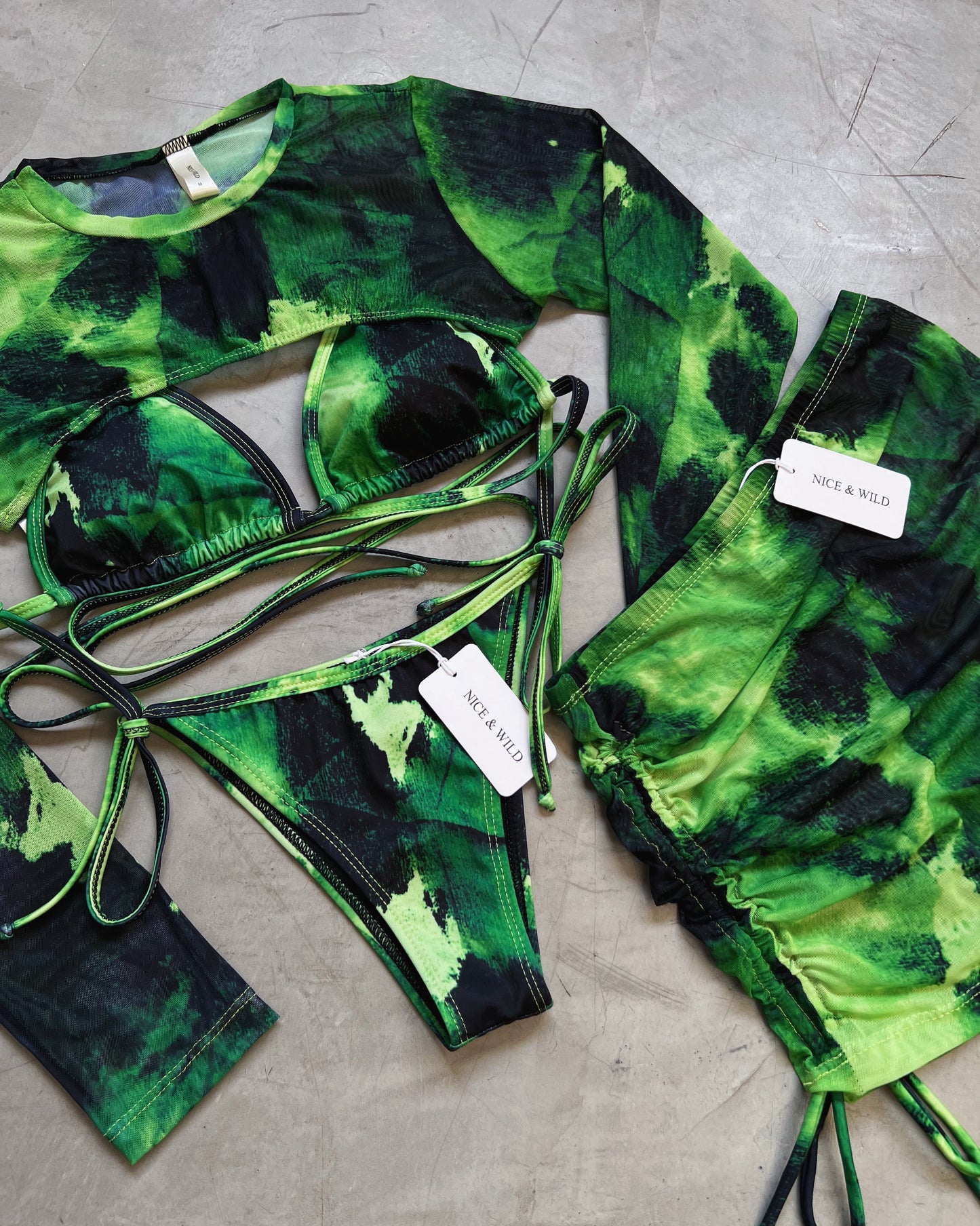 SET BIKINI VERDE MANCHA + FALFA EN MALLA