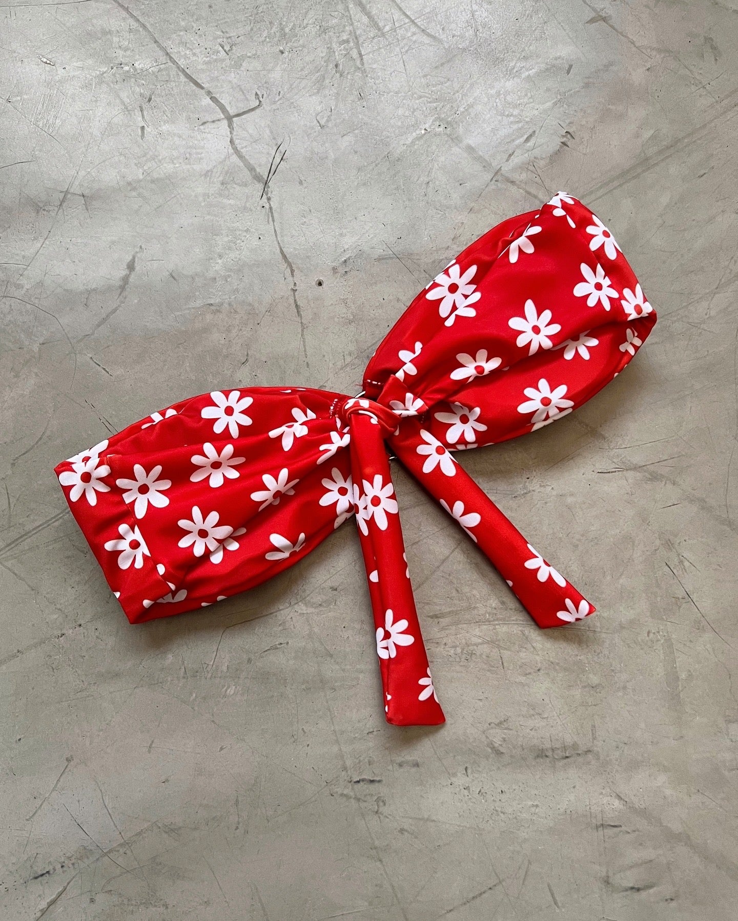 BIKINI SHANTAL ROJO + FALDA EN MALLA