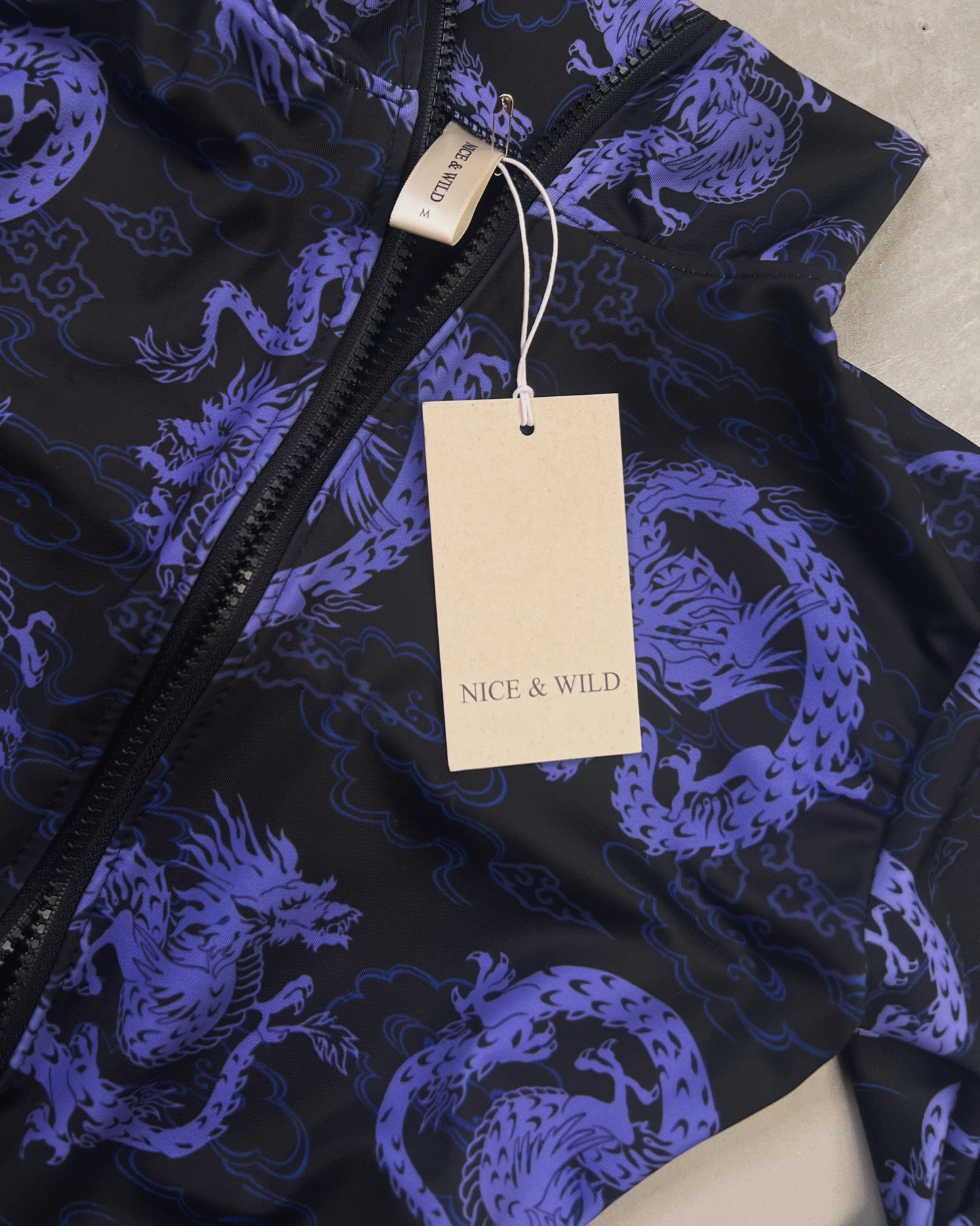 BODY CIERRE DRAGÓN MORADO