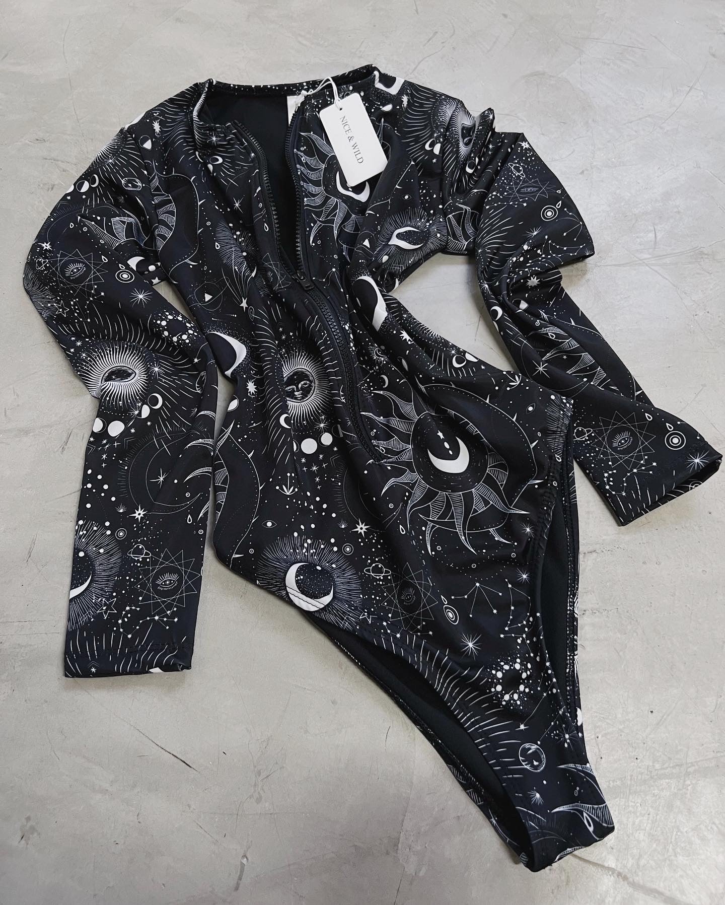 BODY CIERRE FASES LUNARES