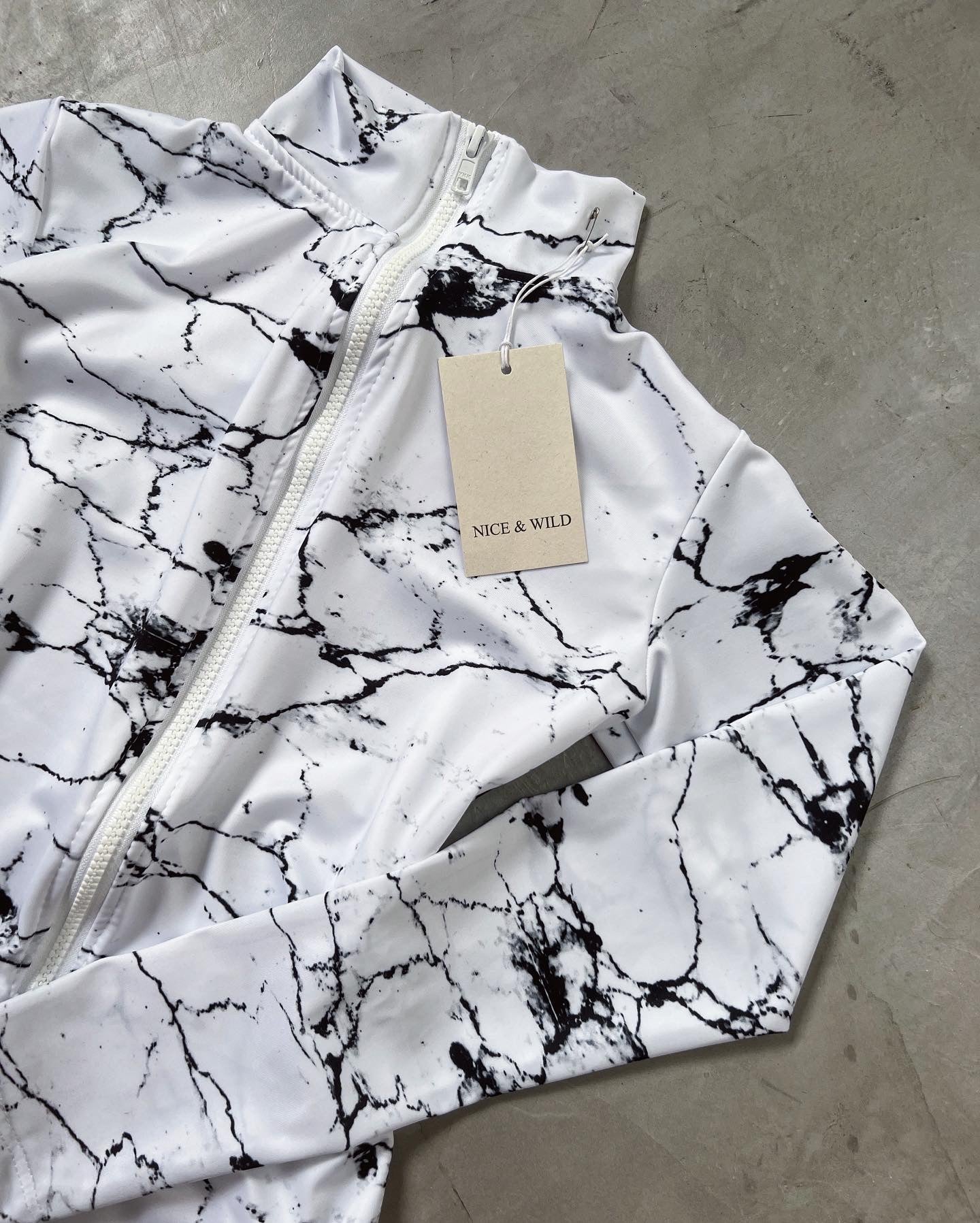 BODY CIERRE MARMOL BLANCO