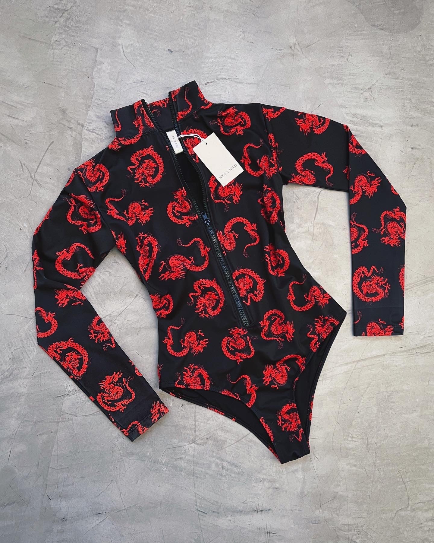 BODY CIERRE DRAGONES ROJOS