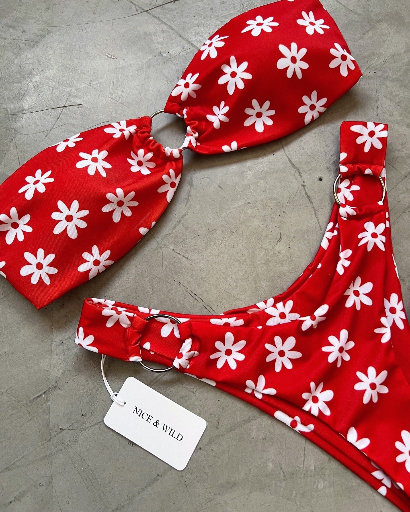 BIKINI SHANTAL ROJO + FALDA EN MALLA