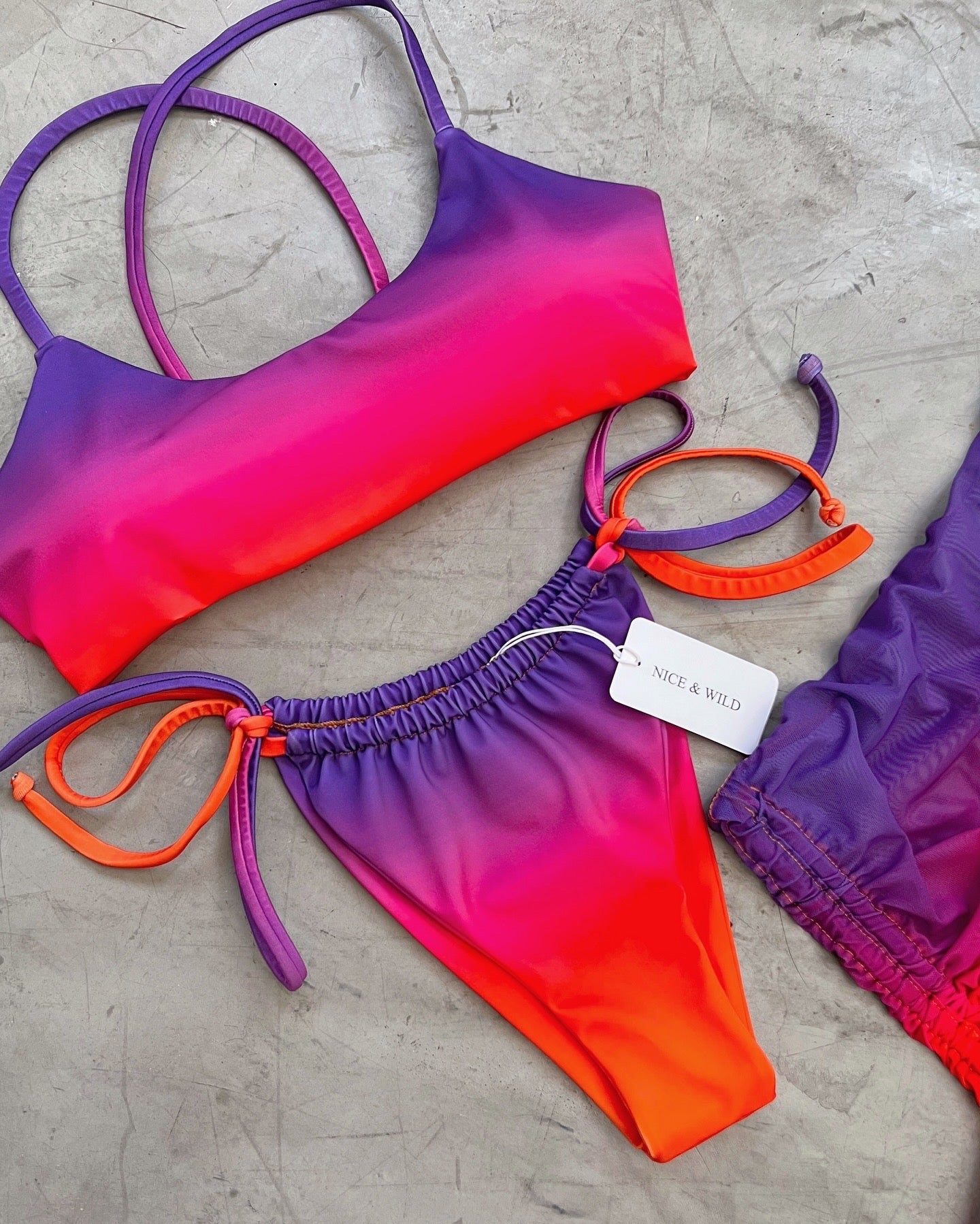 BIKINI CRUZADO DESVANECIDO + FALDA EN MALLA