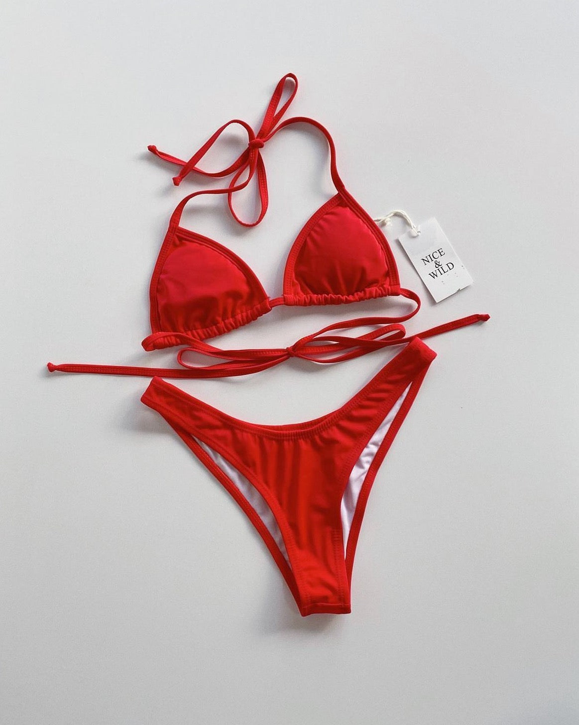 BIKINI TRIANGULO ROJO